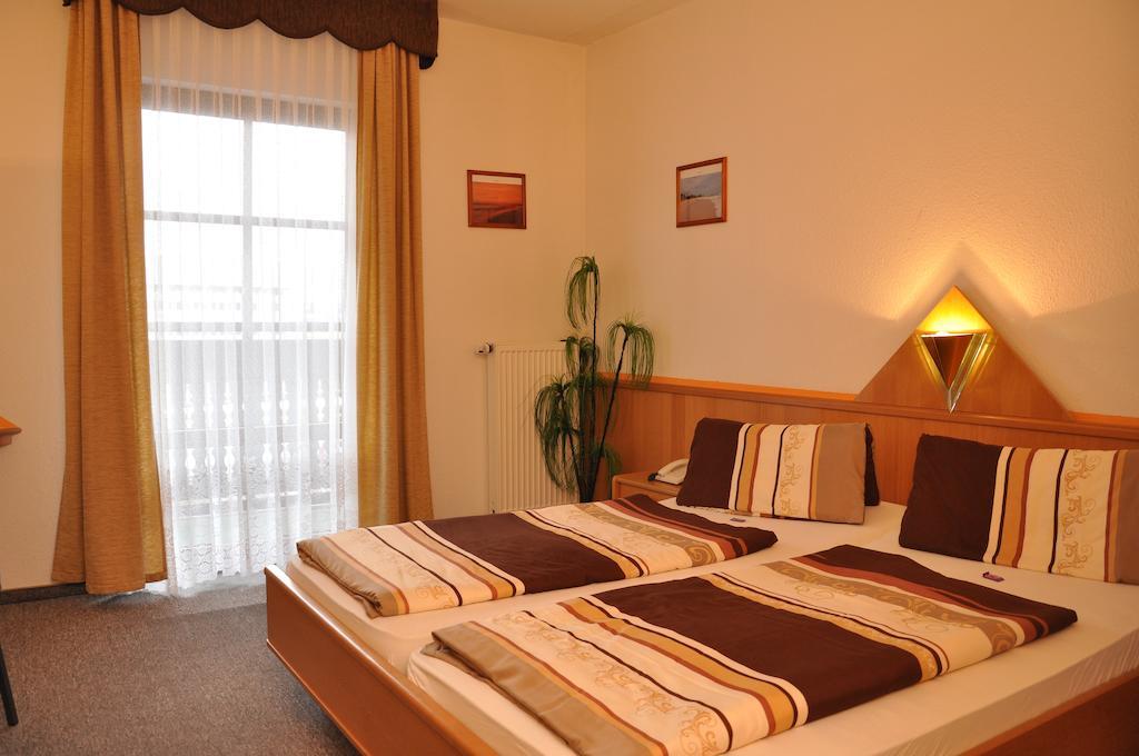 Hotel Fasold Sulzfeld  Kamer foto