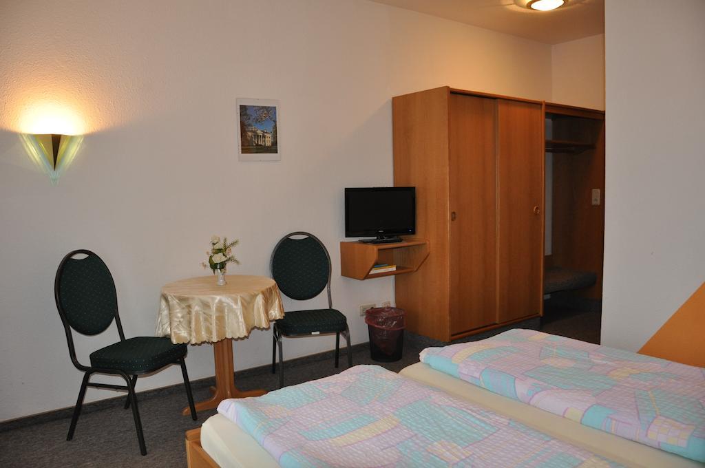 Hotel Fasold Sulzfeld  Kamer foto