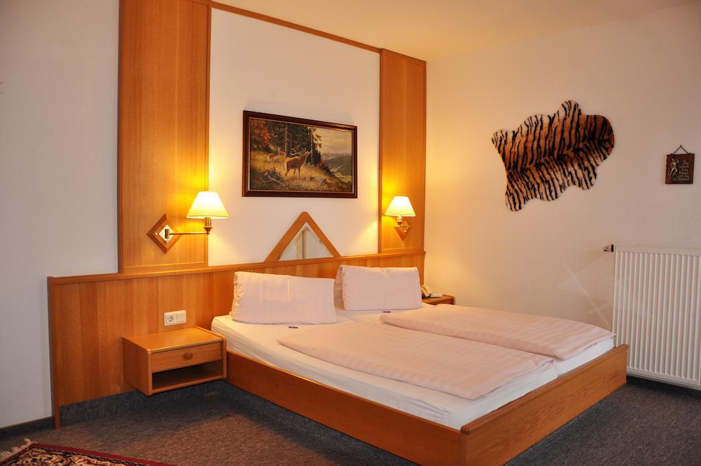 Hotel Fasold Sulzfeld  Kamer foto