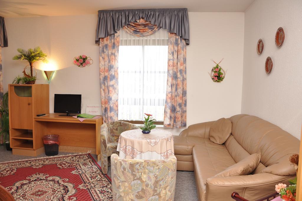 Hotel Fasold Sulzfeld  Kamer foto
