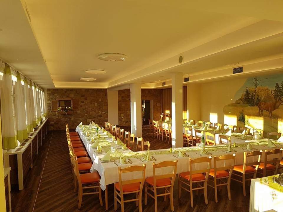 Hotel Fasold Sulzfeld  Buitenkant foto